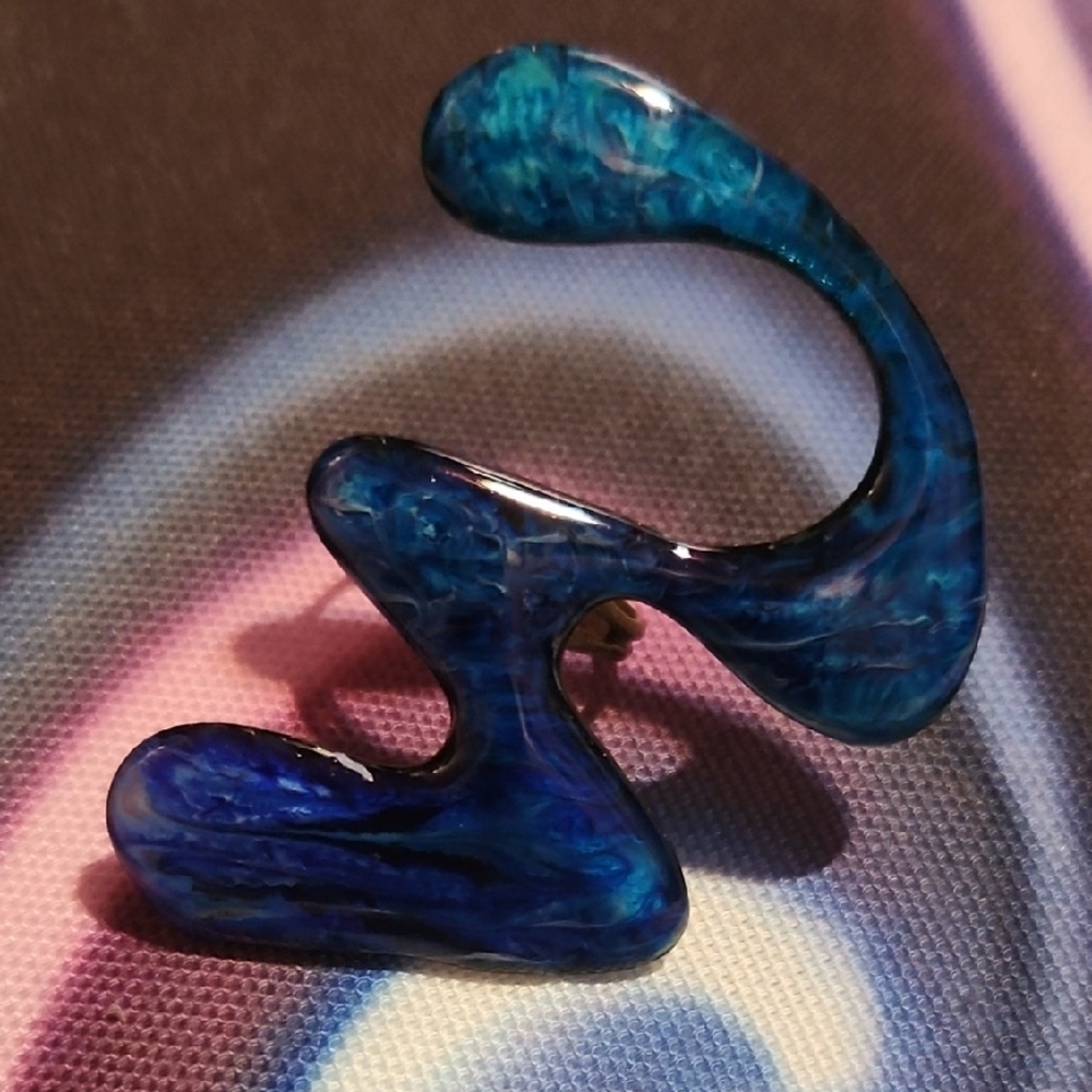 Abstract Blue Swirly Ring.